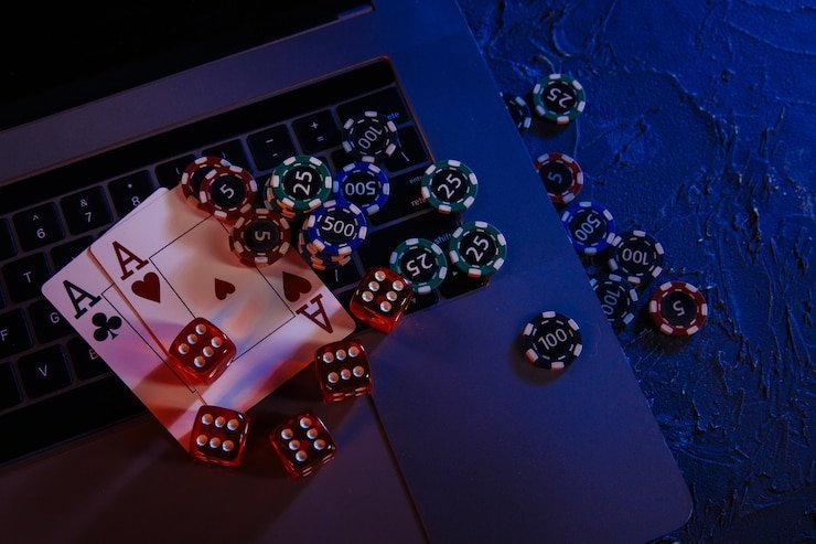 Ringkasan syarat bonus di layar ponsel
